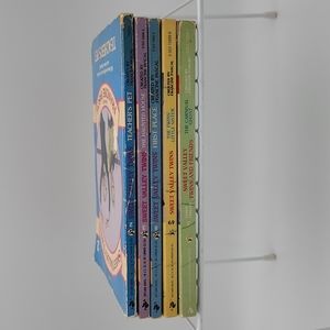 Sweet Valley Twins, Sweet Valley Kids, Sweet Valley Twins & Friends 7 Book Lot